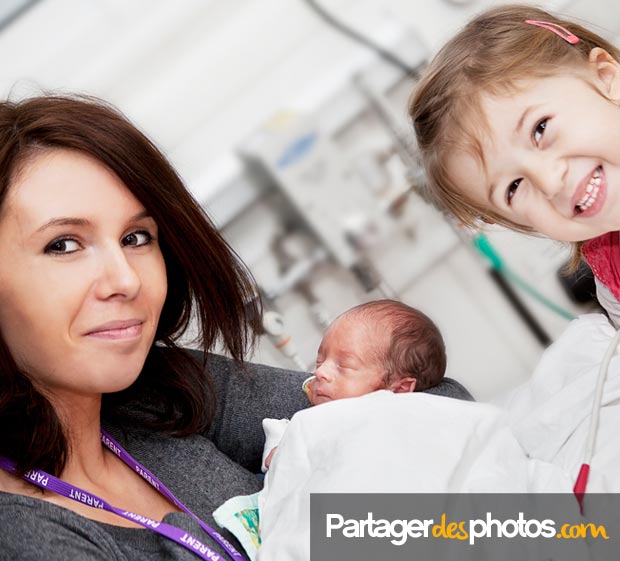 Annoncer une naissance en ligne de façon sécurisée avec photos et vidéos