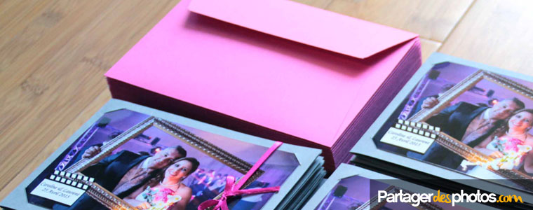 N'oubliez pas de choisir un modèle d'enveloppe adapté à vos cartes de remerciements