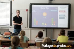 Créez un espace photo scolaire et périscolaire avec mot de passe et partagez des photos et vidéos en toute sécurité